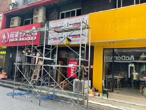 安义制作广告招牌如何避免它发黄？